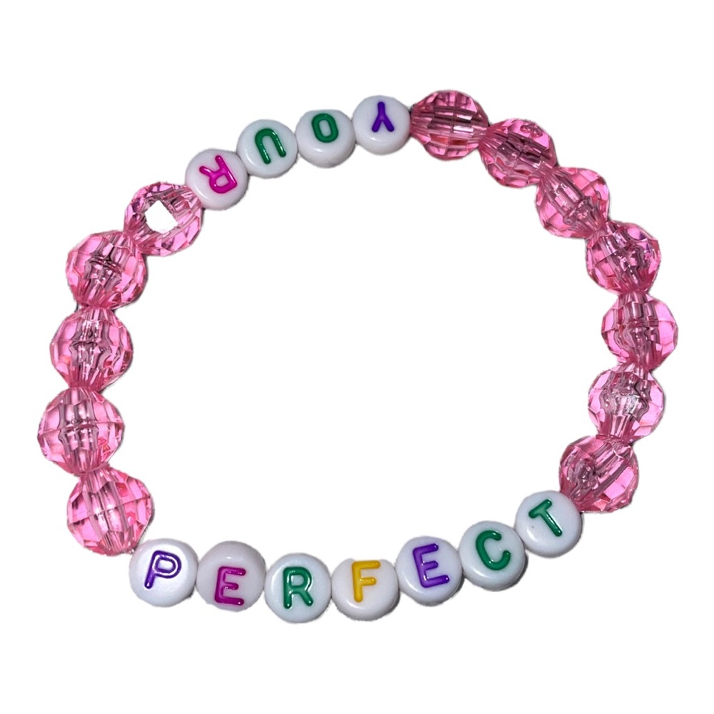 "Your perfect" beaded bracelet!🥰
